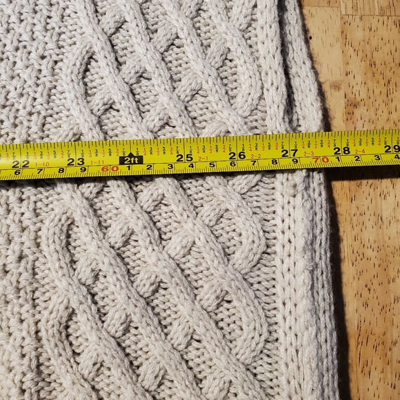 Sweater - Picture 3 of 8